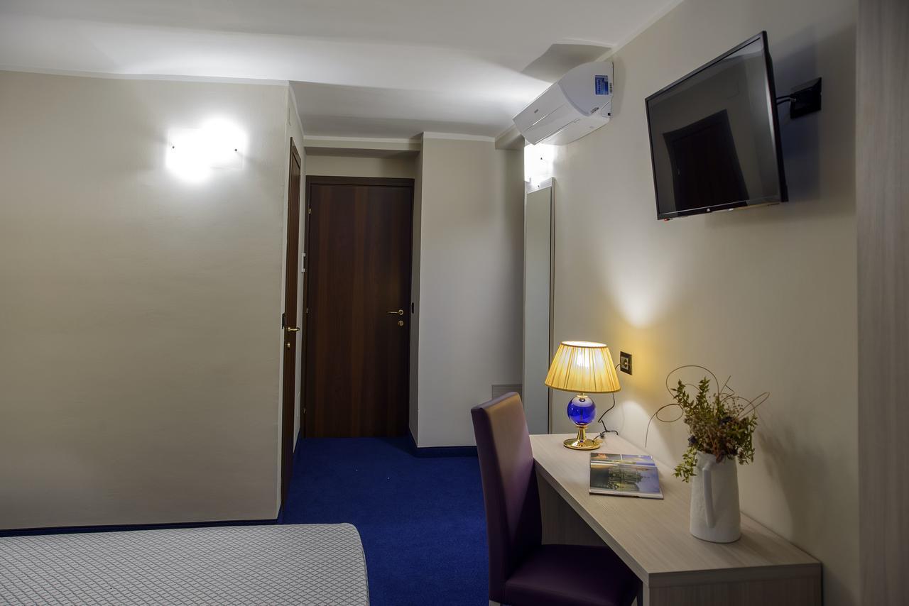 Hotel Torino Porta Susa Esterno foto
